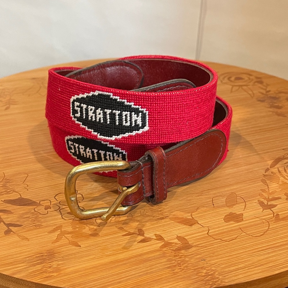 Smathers & Branson Stratton Red Needlepoint  Belt with Brass Buckle size 42